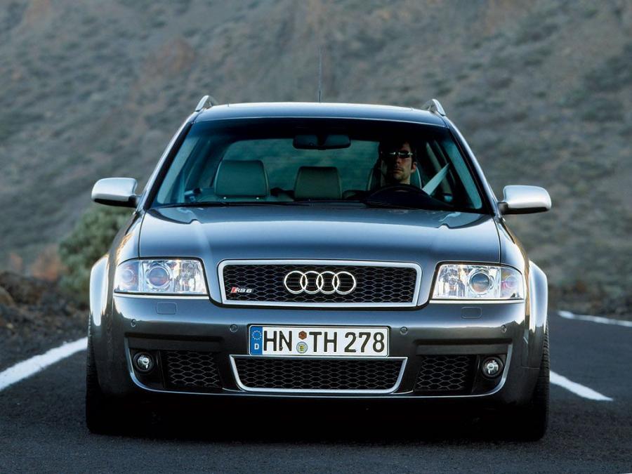  Audi RS6 Avant (4B, C5) 2002 года  (фото 14 из 19)